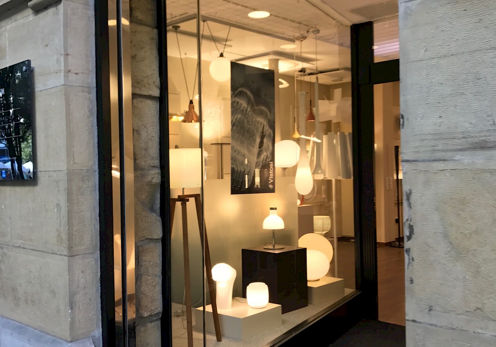 ¡Acércate a conocernos!