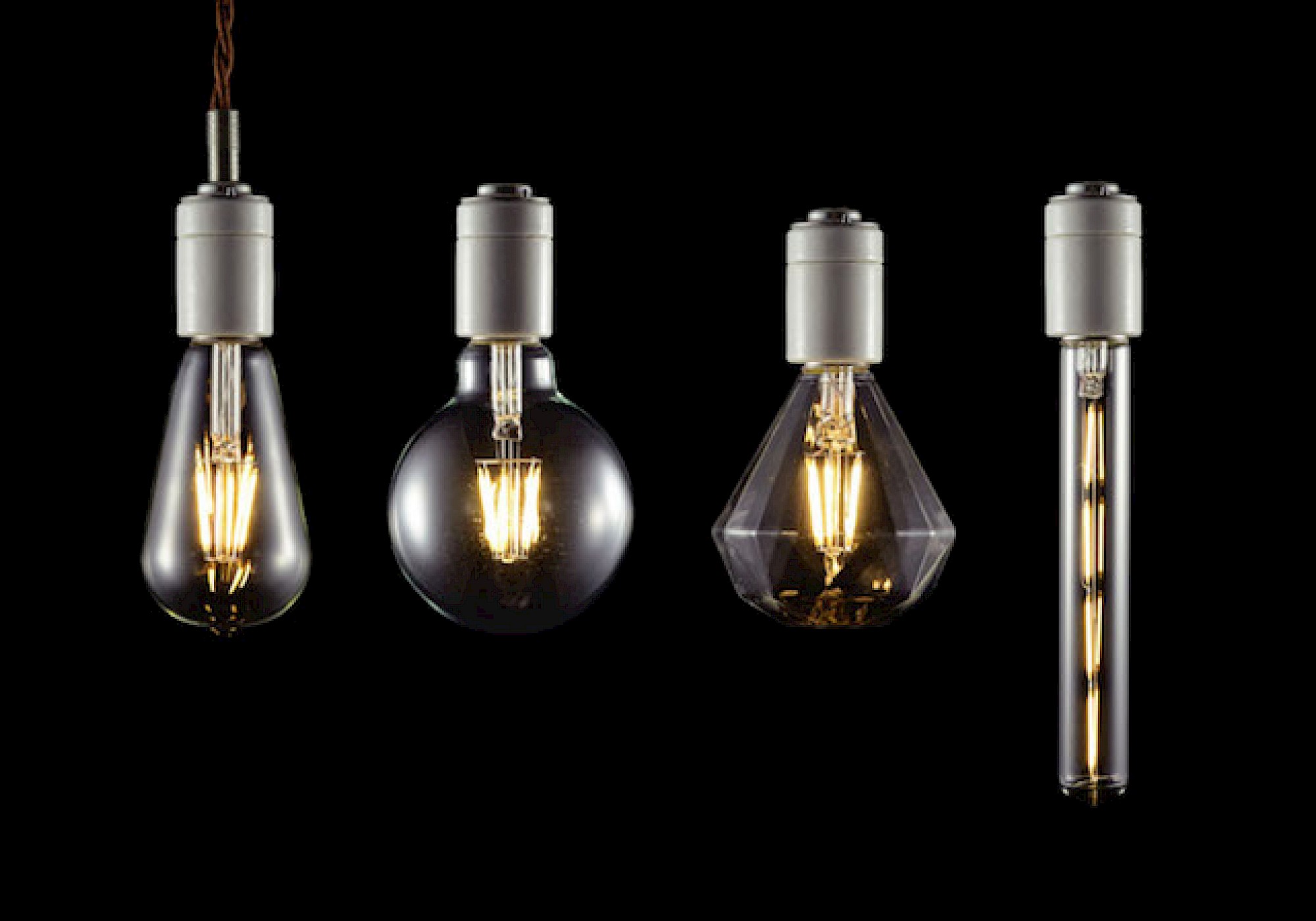 2.000 lanpara ezberdin.